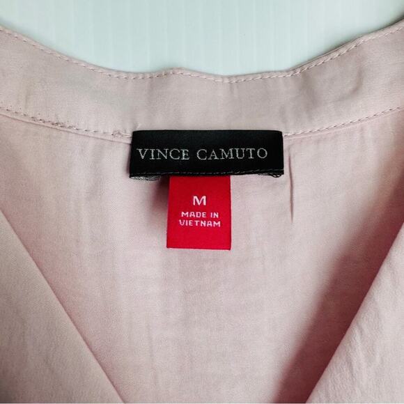 Vince Camuto light pink sleeveless top blouse shell lightweight size medium - Picture 5 of 7